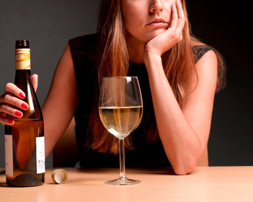 Анонимное лечение женского алкоголизма в Петухово
